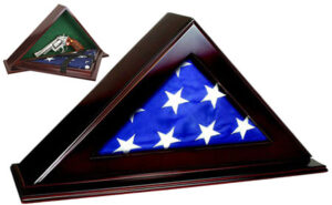 Peace Keeper PFC Patriot Flag Case Key Entry Mahogany Stain Wood Holds 1 Handgun 22" W x 4.25" D x 11.50" H | Elite Firearms