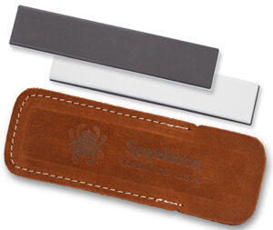 Spyderco 303MF Double Stuff Sharpening Stone Ceramic Stone Sharpener Medium/Fine Black/White | Elite Firearms