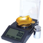 Lyman 7750700 Electronic Reloading Scale Powder Universal 3.25"-5.375" | Elite Firearms